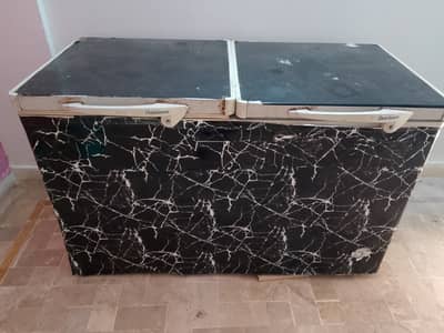 Deep freezer