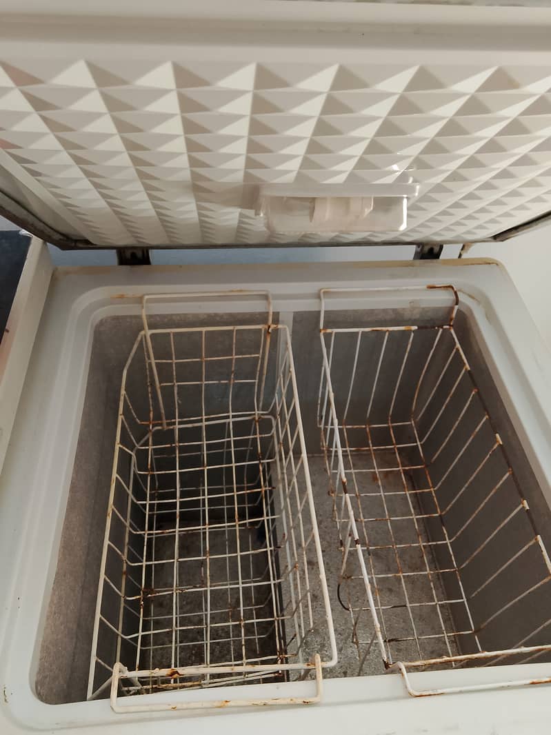 Deep freezer 1