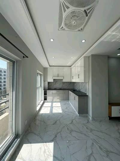 1 bedroom non furnished appartment available for rent