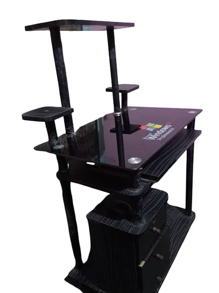 Computer Table 0