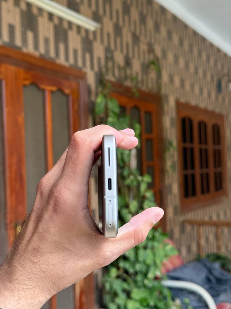 Google Pixel 9 1