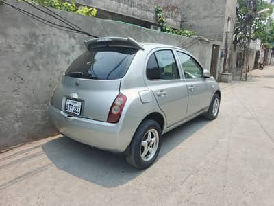 Nissan march Automatic