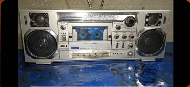 AUDIO TAPE RECOREDER