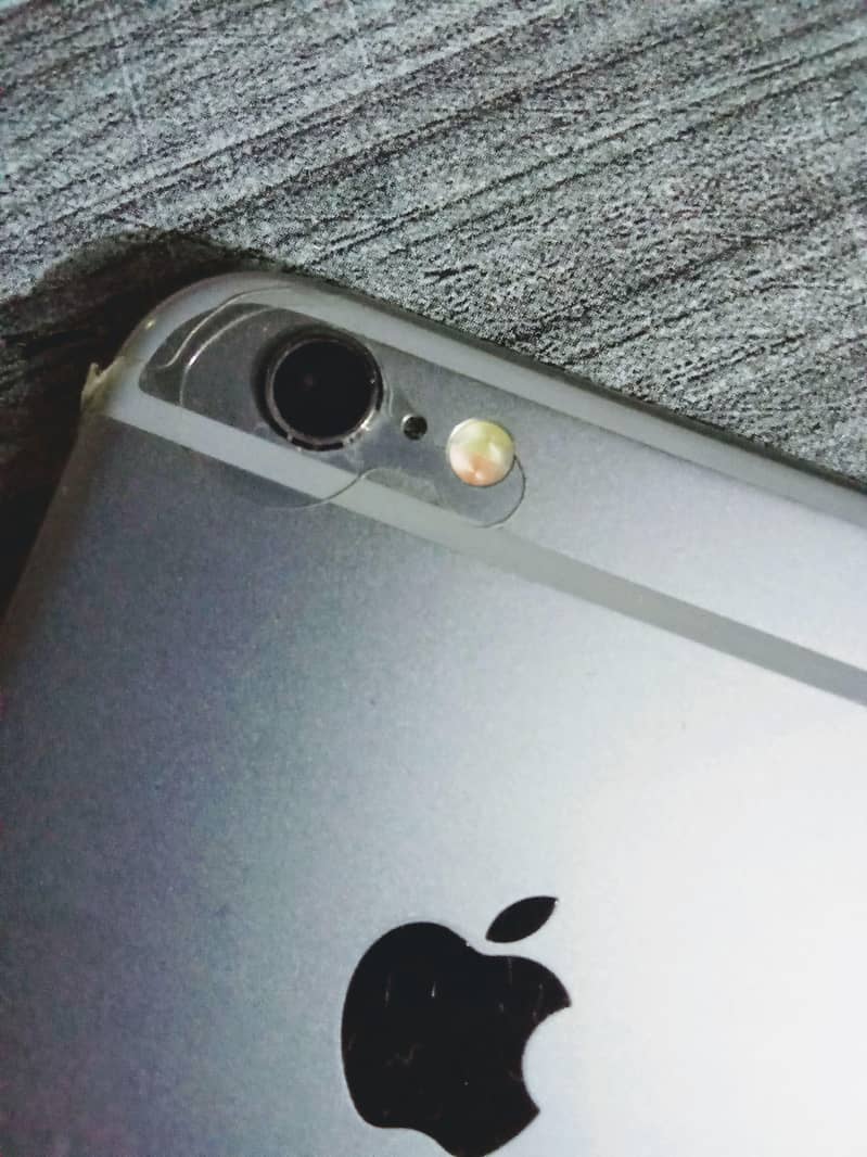 iPhone 6S 4