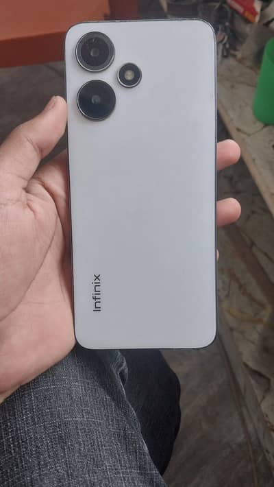 Infinix Hot 30 play