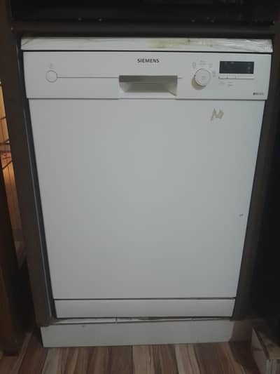 SEIMENS DISH wASHER  FOR SALE  MODELNO  IQ 300