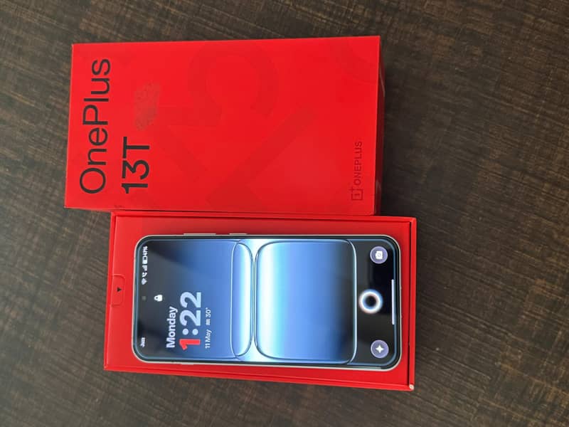 OnePlus 13T 1