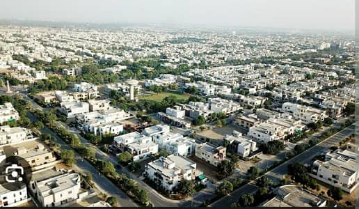 8 MARLA RES PLOT ON GOOD LOCATION WITH ALL DUES PAID AVAILABLE FOR SALE In BTL