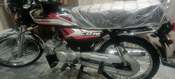 Honda CD-70 for sell  O3O7 9OOO125