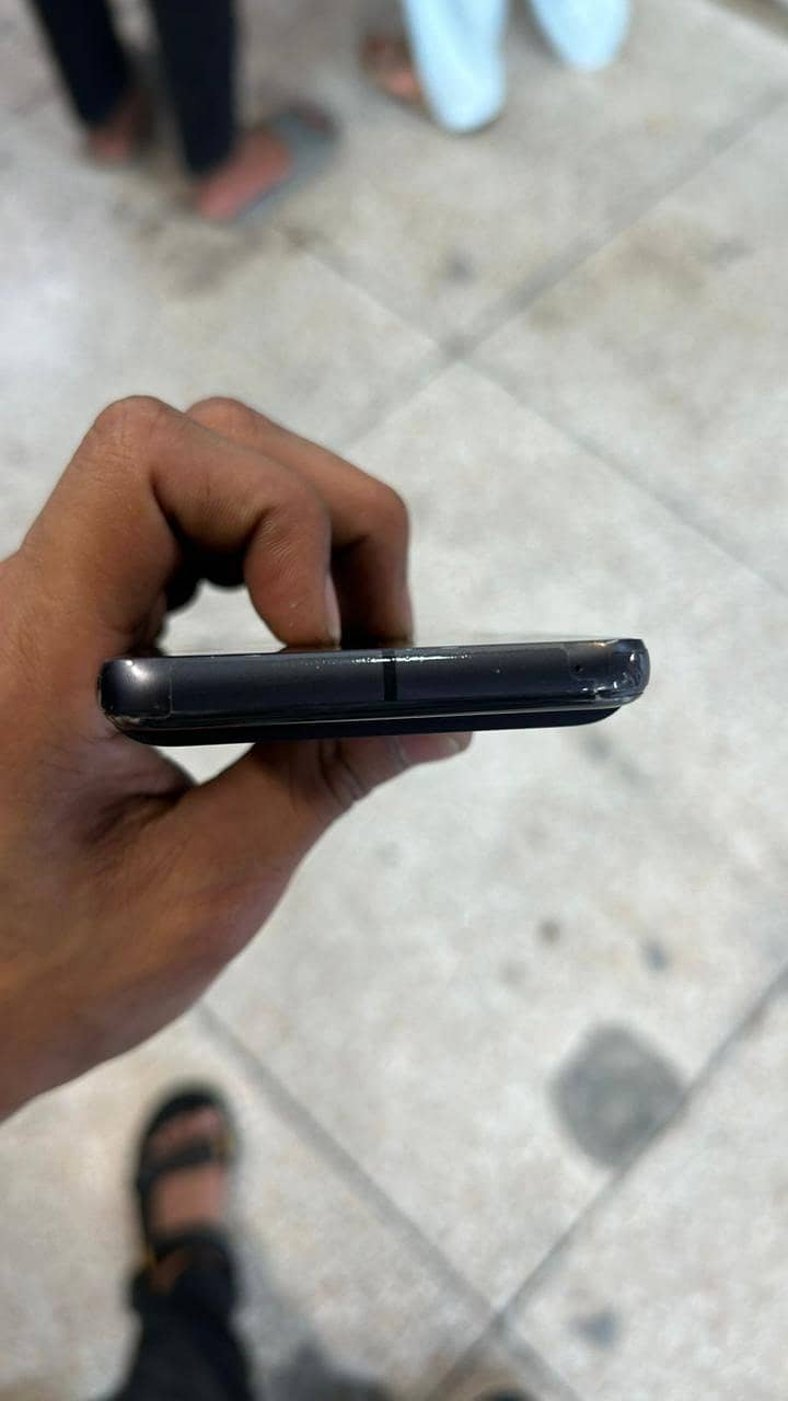 google pixel 8 5
