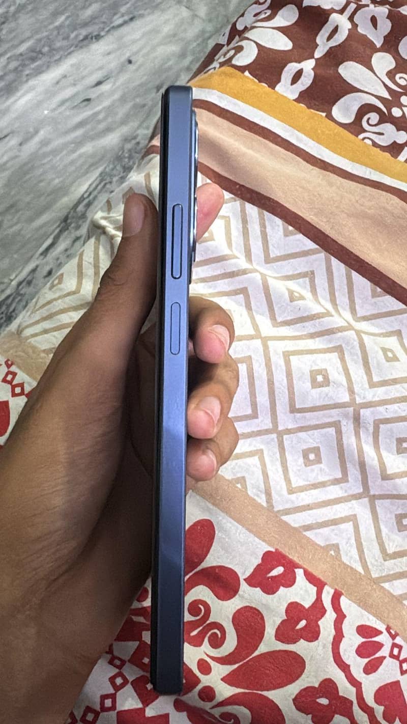Realme C63 2