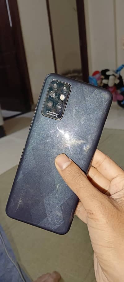 note 8i infinix 6 128 in a good condition
