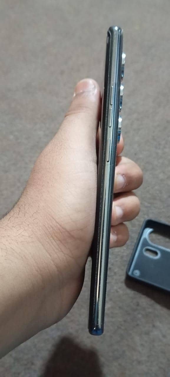 Tecno camon 40 pro 2