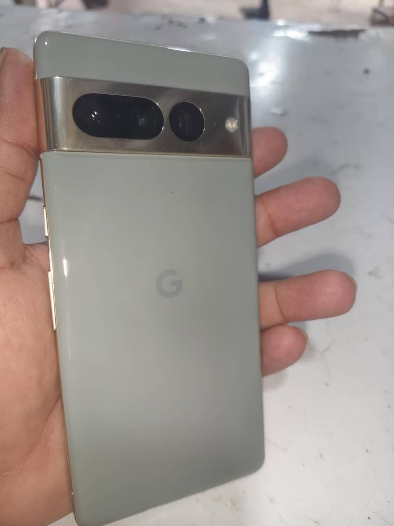 Google pixel 7 Pro 0