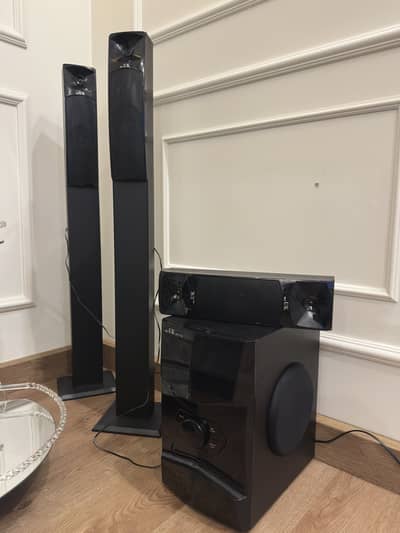 Mr Uk 1t19 3.1 speakers with subwoofer