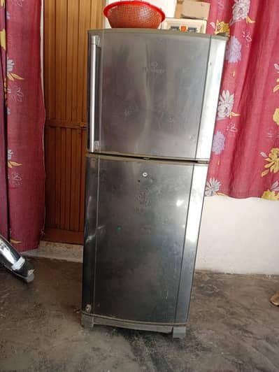 dawlance fridge for sale  with stabilizer