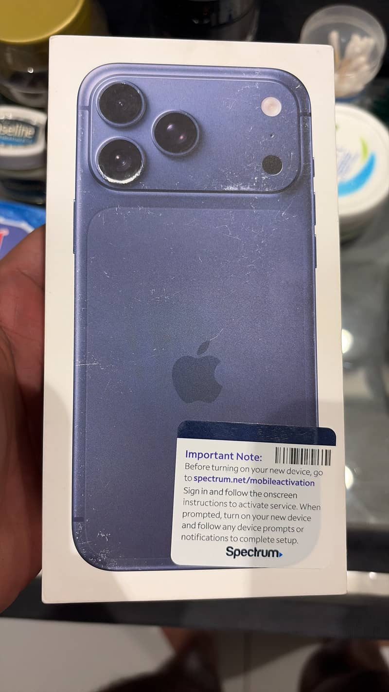 Apple iPhone 17 Pro Max 0