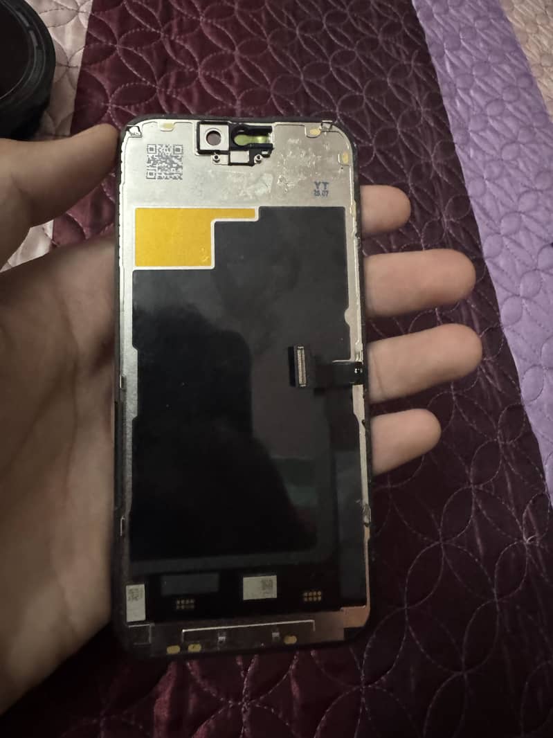 Iphone 15 pro Panel 1