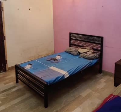 Iron bed, Size: 4x6 ft,