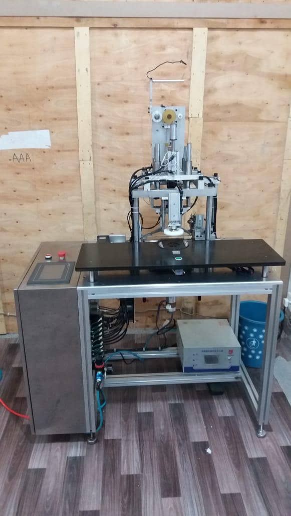 Facemask making machine 5