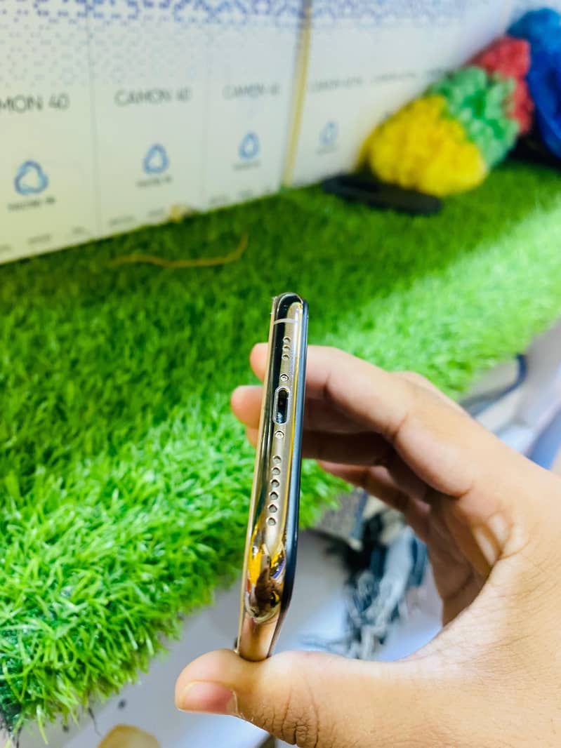 iphone Xs 3