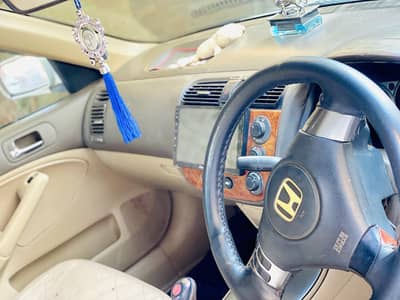 Honda civic sports car Urgent  seel 