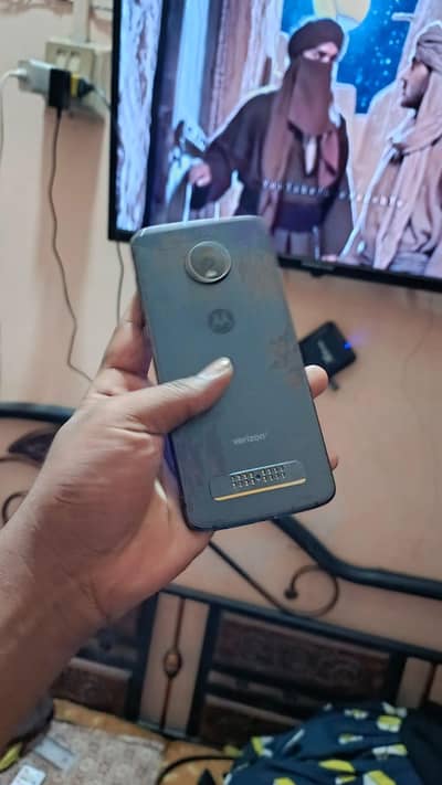 MOTO Z4 4.128 INDISPLAY FINGERPRINT
