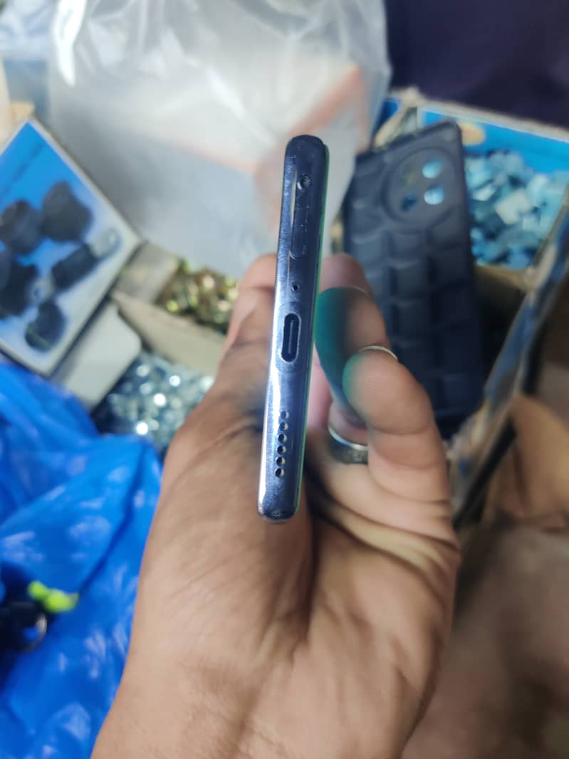 Tecno Spark 20 Pro Plus 6