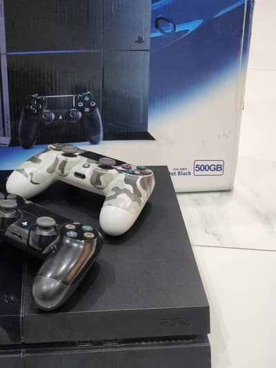 PS4 500GB PKR 52,999 (Jailbreak) ALL WORKING