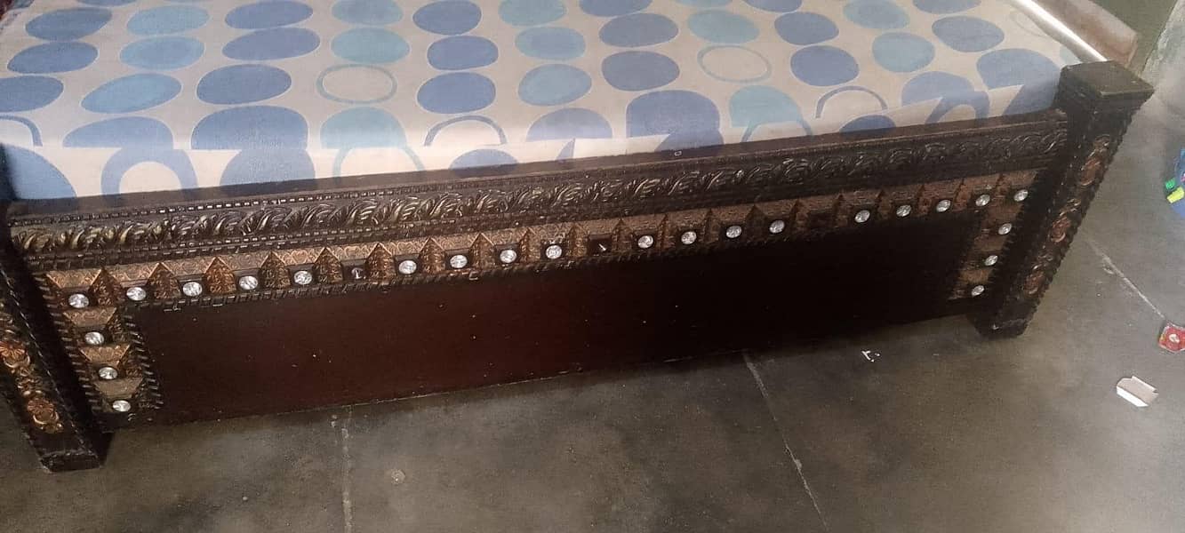 king bed 1