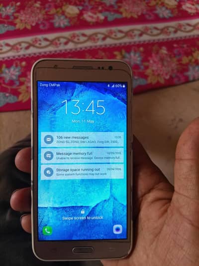Samsung j5