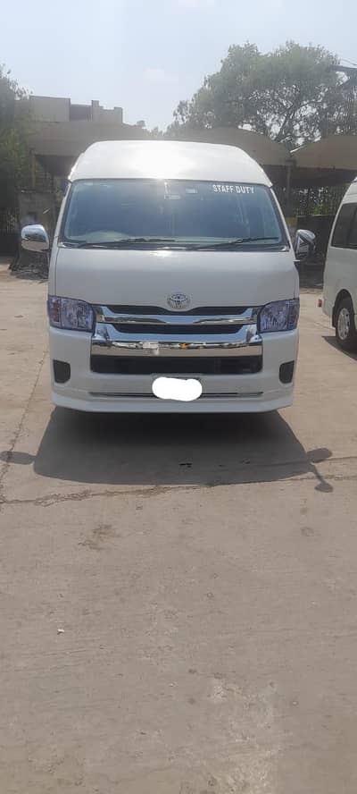 Grand Cabin 224 Auto door