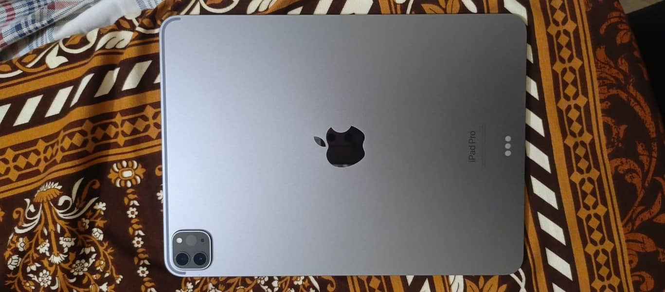 iPad Pro M2 256gb complete box 2