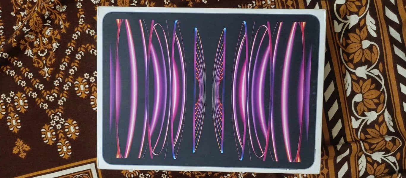 iPad Pro M2 256gb complete box 6