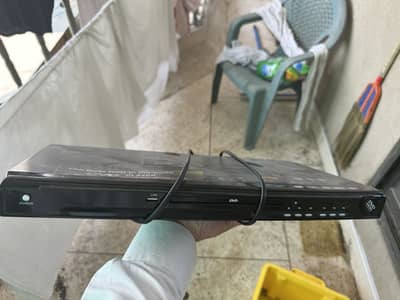 DVD and CD player in brand new condition