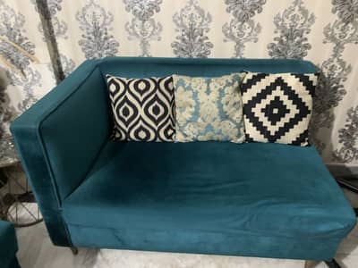 Luxury Velvet Sofa Set with Swing & Side Tables – Excellent Condition