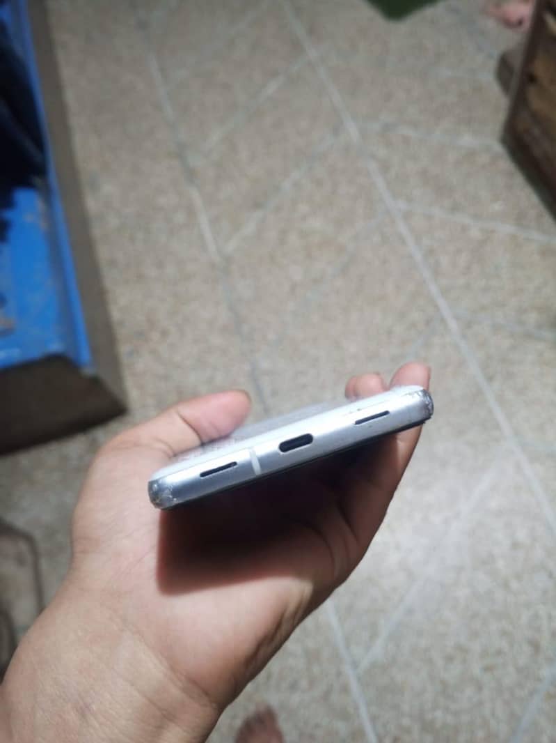 google pixel 7a 4