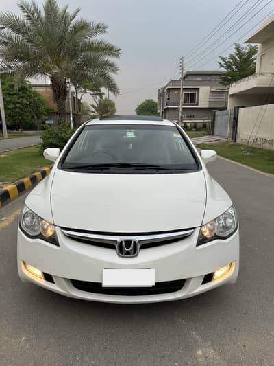 Honda civic full option 2010 model