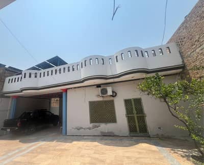 21 marla ka khubsurat aur wasi ghar sale ke liye available