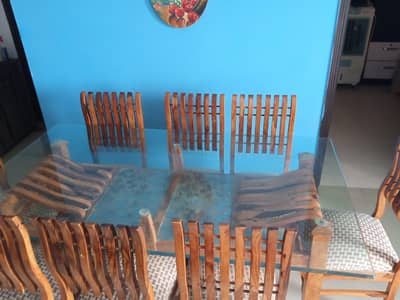 8 seater Dining Table