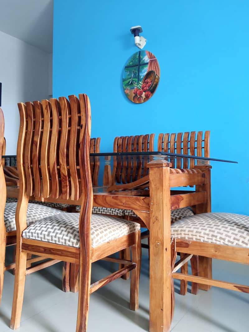 8 seater Dining Table 3