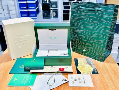 Premium Quality watch box with original cards paper and bag
