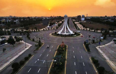 5.33 MARLA COMMERCIAL PLOT WOTH ALL DUES PAID OR IN LDA APPROVED AREA AVAILABLE FOR SALE AT LOWEST PRICE