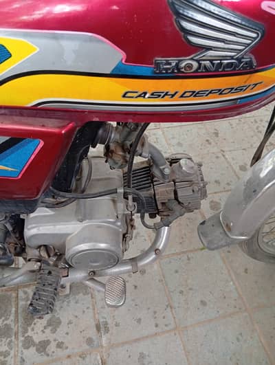Honda CD 70 2004
