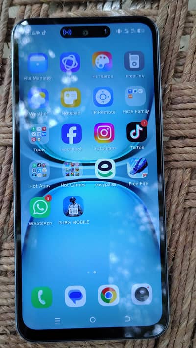 Tecno Spark 40C