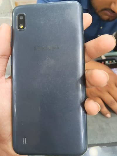 Samsung A10