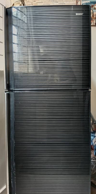 Orient Refrigerator OR-6057 – Black Glass Door – Good Condition