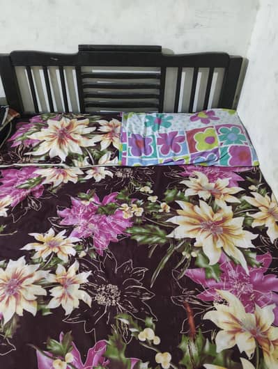 wooden single bed 