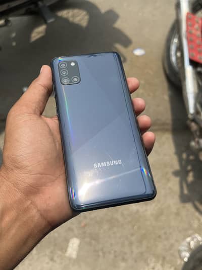 Samsung a31 4+128gb with box pta
