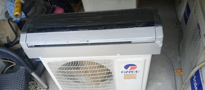 Gree g10 model 1.5 ton DC invter heet and cool Total original